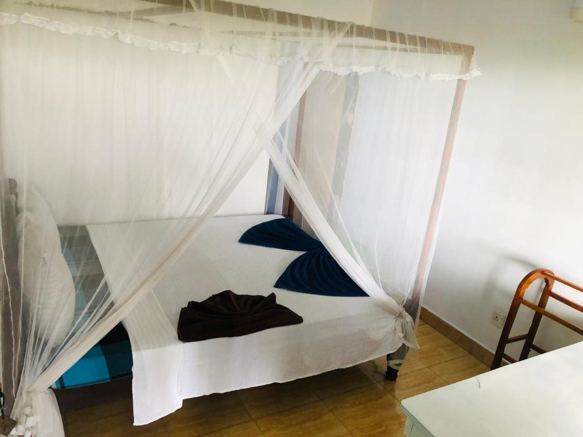 Surfers Paradise Weligama Ngoại thất bức ảnh