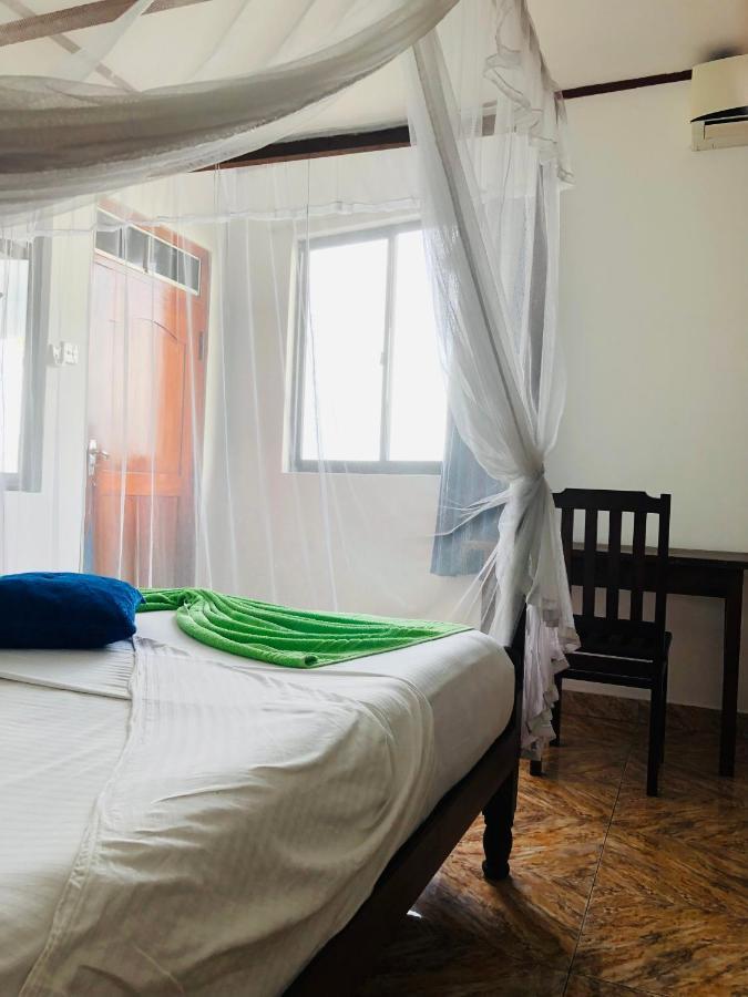 Surfers Paradise Weligama Ngoại thất bức ảnh