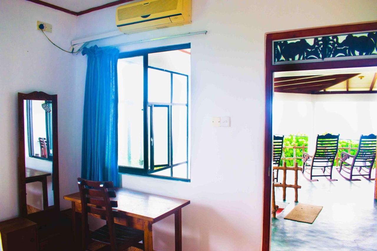 Surfers Paradise Weligama Ngoại thất bức ảnh